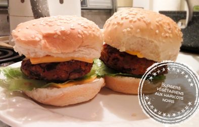 Burgers végétariens aux haricots noirs - Auboutdelalangue.com