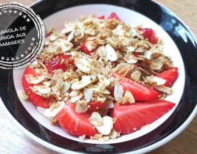 Granola de quinoa aux amandes - Auboutdelalangue.com